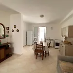 Capuana *